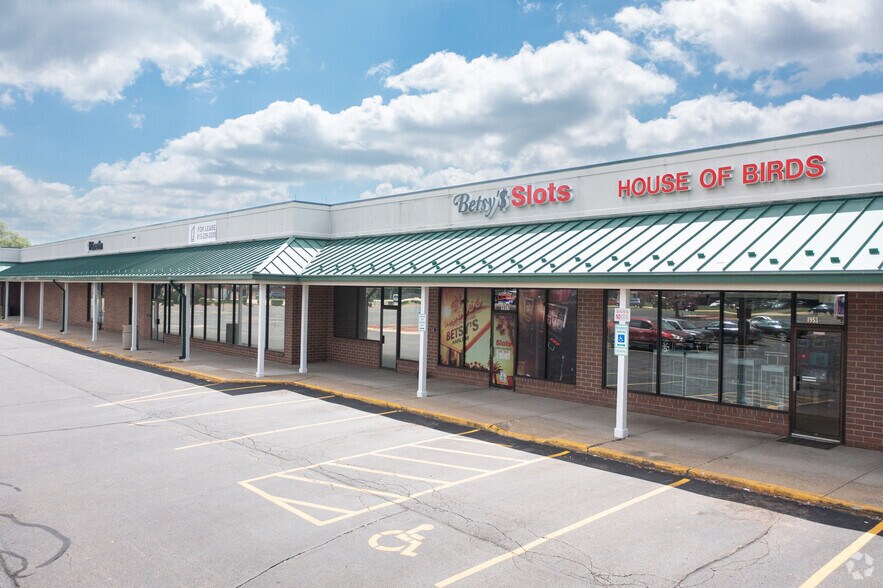 7911-7997 N Alpine Rd, Loves Park, IL à louer - Photo principale – Image 1 sur 10