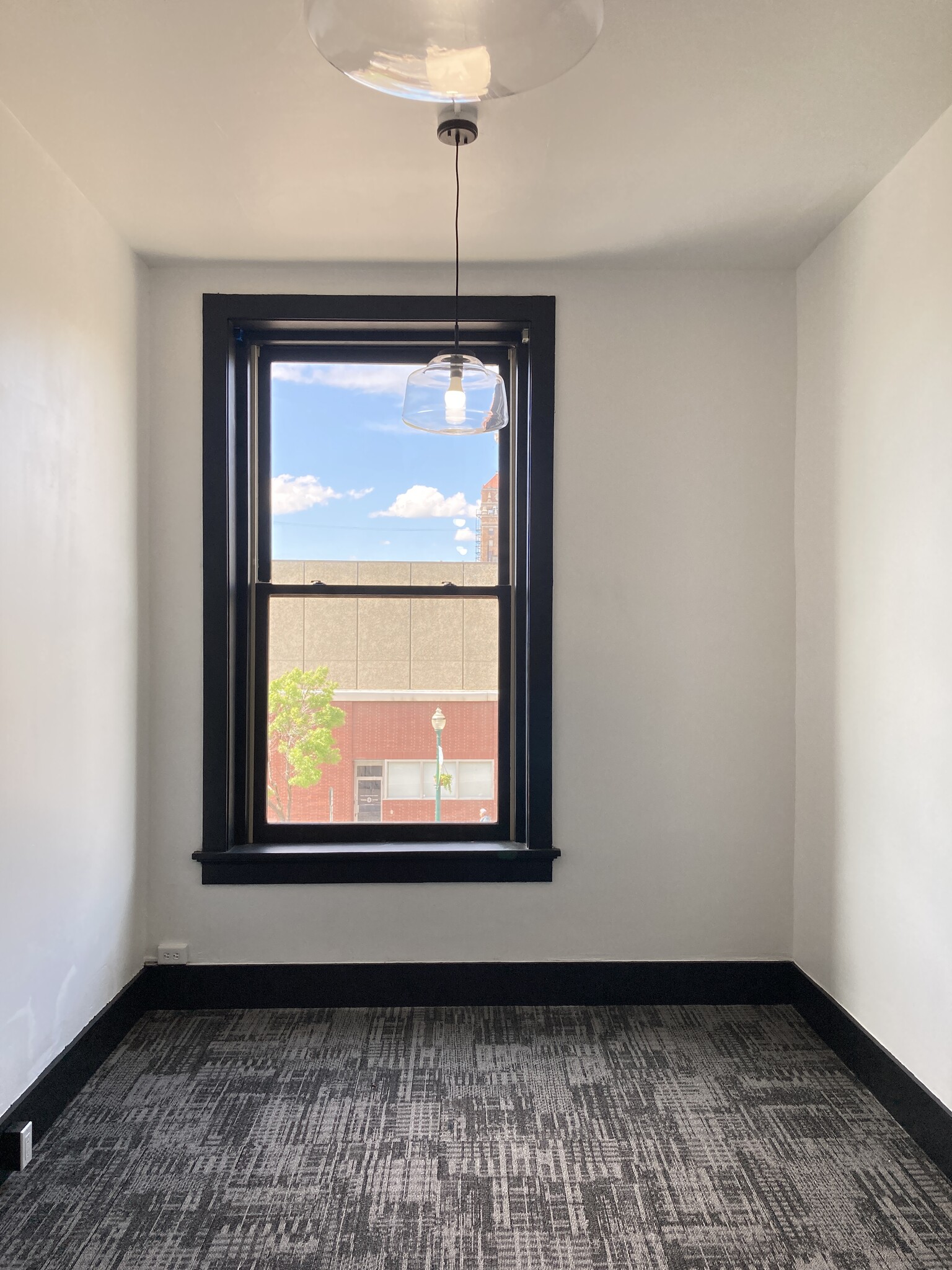 5 W Alder St, Walla Walla, WA à louer Photo intérieure– Image 1 sur 4