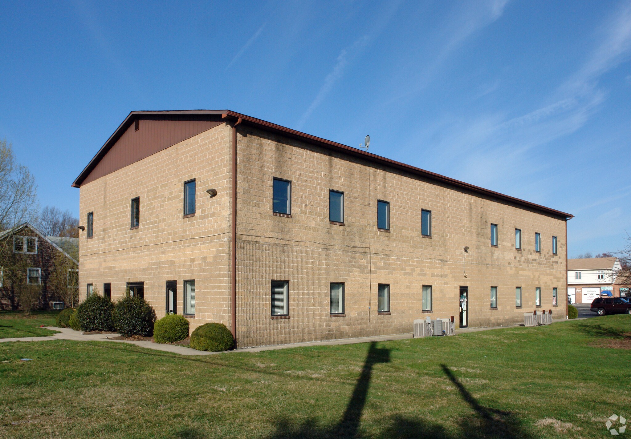 2450-2460 W Main St, Norristown, PA à louer Photo principale– Image 1 sur 15