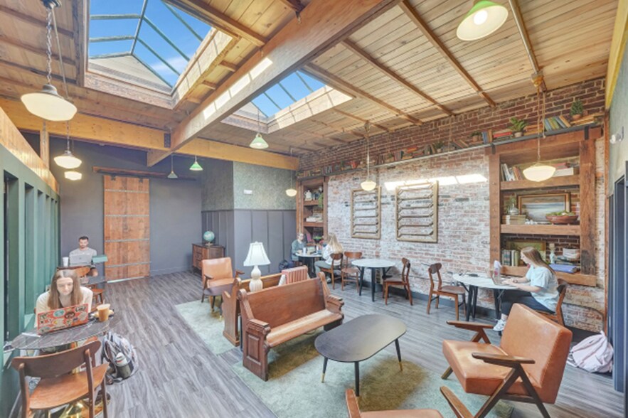 6128 Havelock Ave, Lincoln, NE à vendre - Photo intérieure – Image 3 sur 8