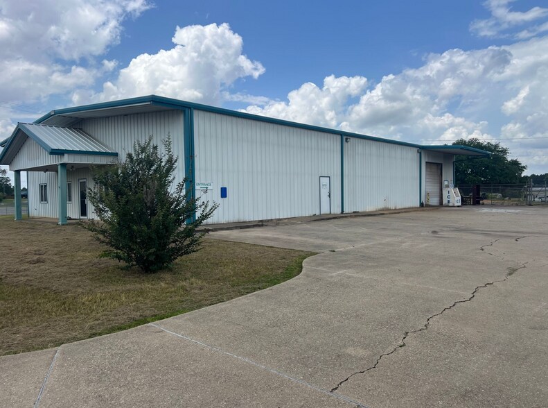240 Corporate Dr, Sibley, LA à vendre - Photo de l’immeuble – Image 3 sur 10