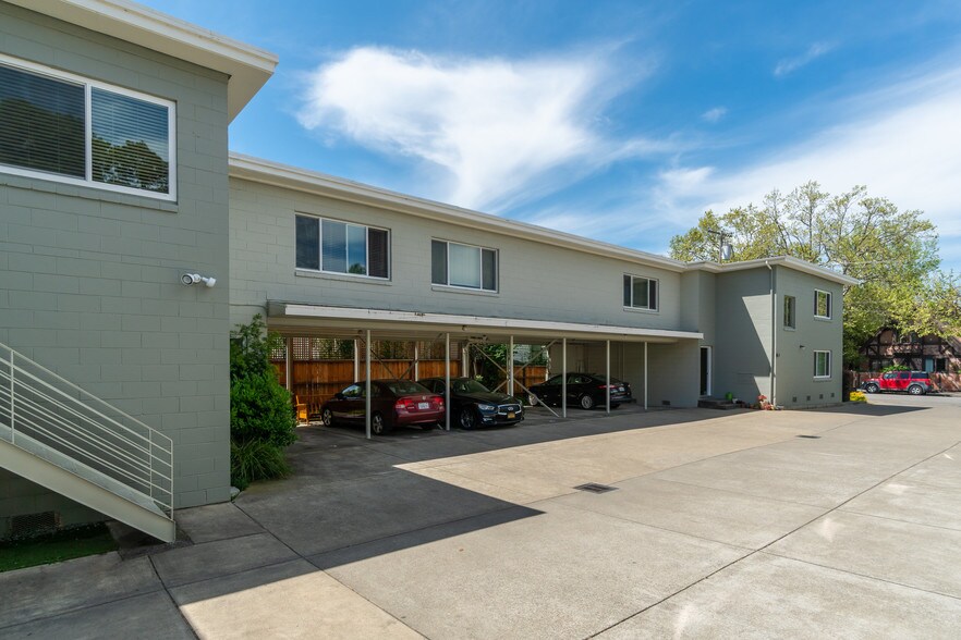 21 Belle Ave, San Anselmo, CA à vendre - Photo de l’immeuble – Image 2 sur 5