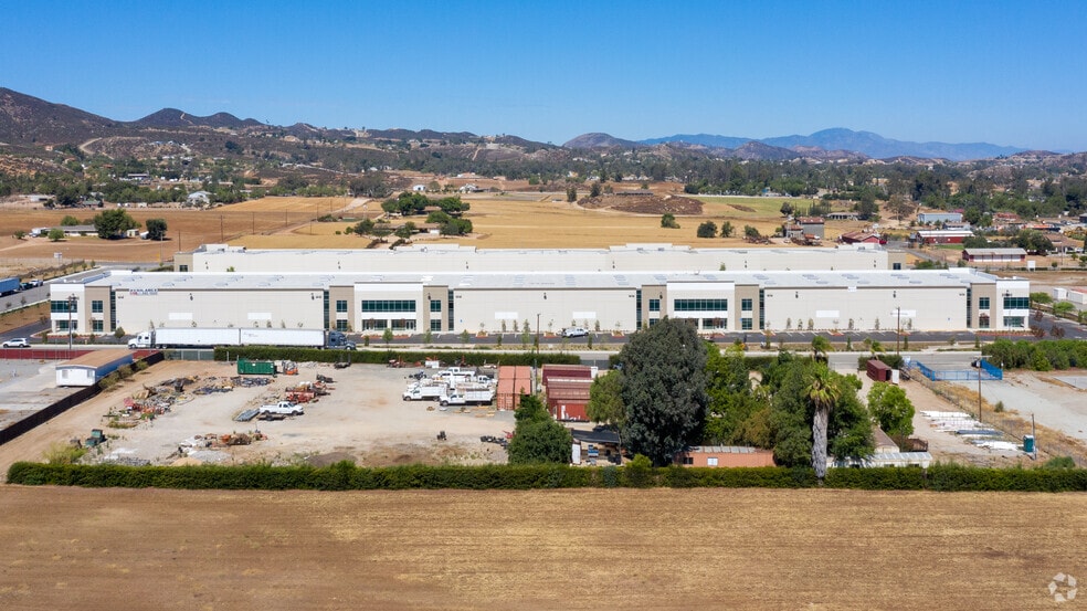 33360 Zeiders Rd, Menifee, CA à louer - Aérien – Image 3 sur 16