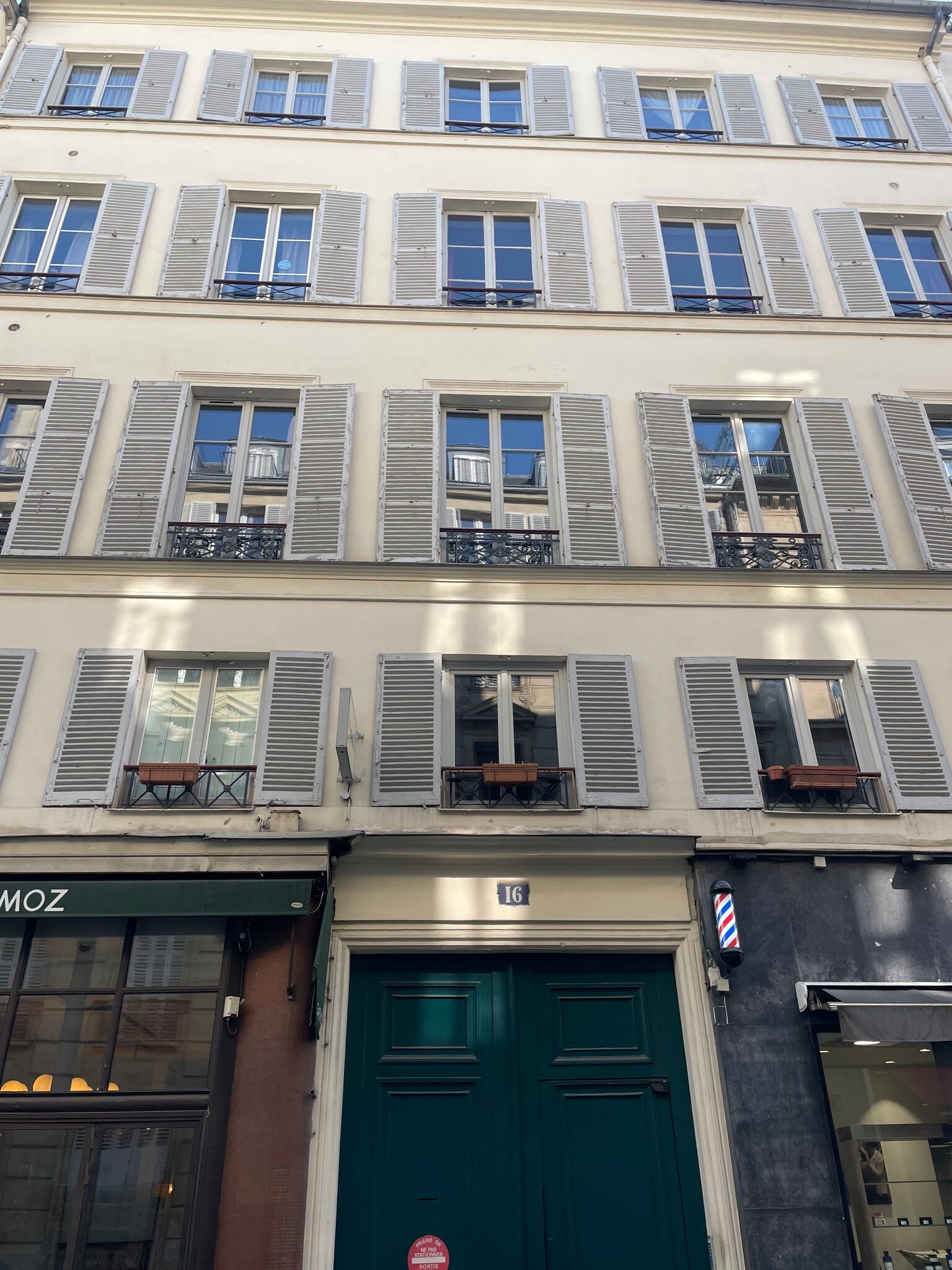 16 Rue Jean Mermoz, Paris à louer Photo principale– Image 1 sur 9