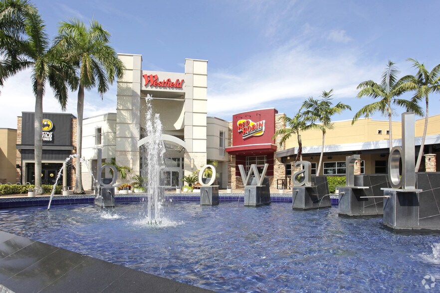 8000 W Broward Blvd, Plantation, FL à vendre - Photo de l’immeuble – Image 2 sur 5