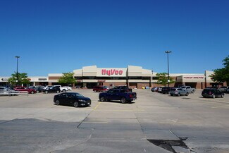 Plus de détails pour 1201-1311 4th St SW, Waverly, IA - Local commercial à louer