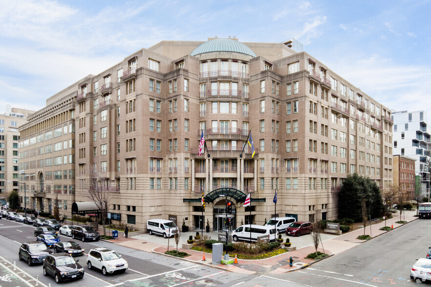 2350 M St NW, Washington, DC à louer - Photo de l’immeuble – Image 2 sur 3