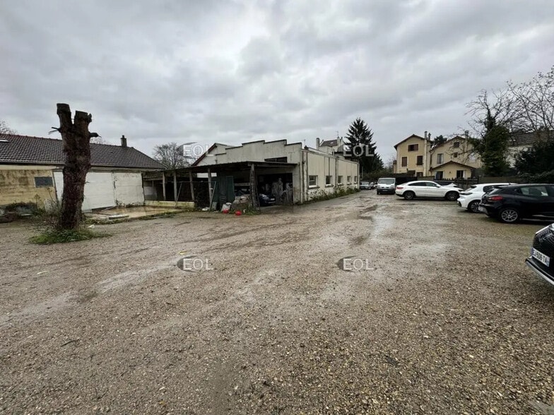 Local d’activités dans Athis-Mons à louer - Photo de l’immeuble – Image 3 sur 5