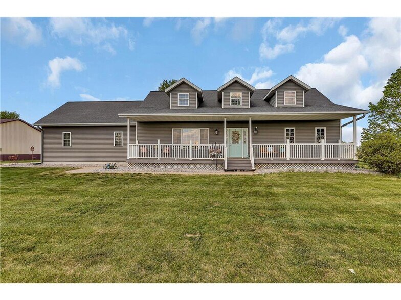10448 345th St, Saint Joseph, MN à vendre - Photo de l’immeuble – Image 2 sur 30