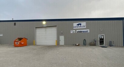 315 S Sycamore St, Flora, IN à louer Photo de l’immeuble– Image 1 sur 5