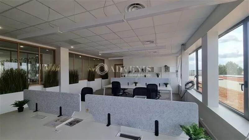 Bureau dans VILLENEUVE-D'ASCQ à louer - Photo de l’immeuble – Image 3 sur 14