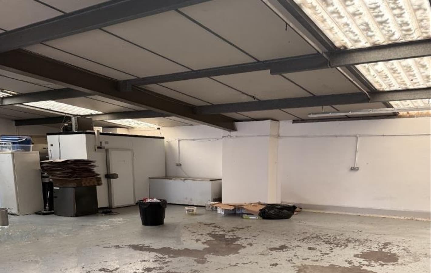Bognop Rd, Essington, STS WV11 2BE - Lot G1 - - Photo intérieure - Image 1 of 1