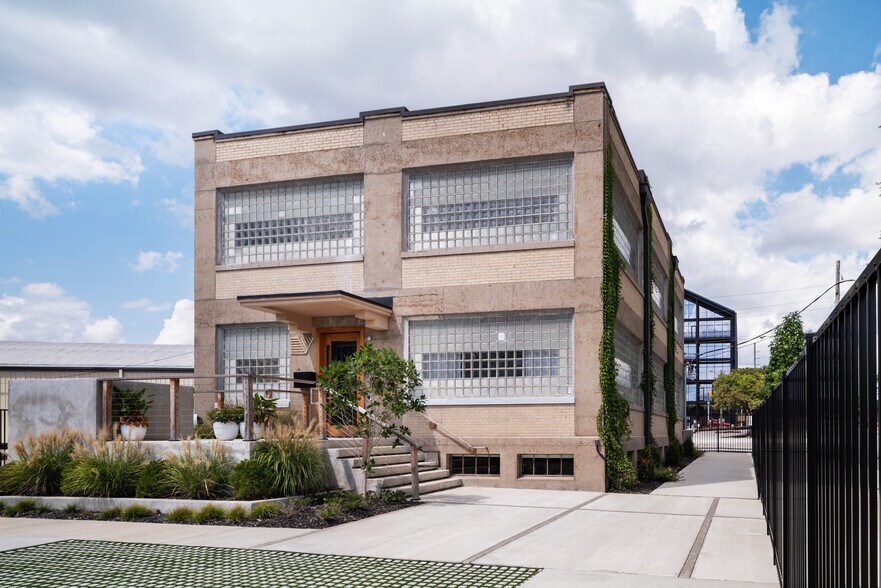 1219 4th Ave S, Nashville, TN à louer - Photo de l’immeuble – Image 2 sur 23
