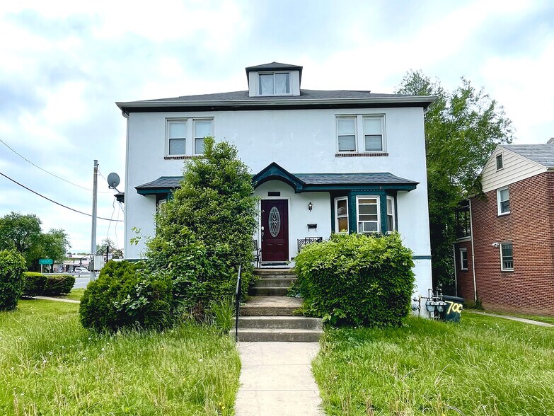 700 Charing Cross Rd, Baltimore, MD à vendre - Photo de l’immeuble – Image 1 sur 22