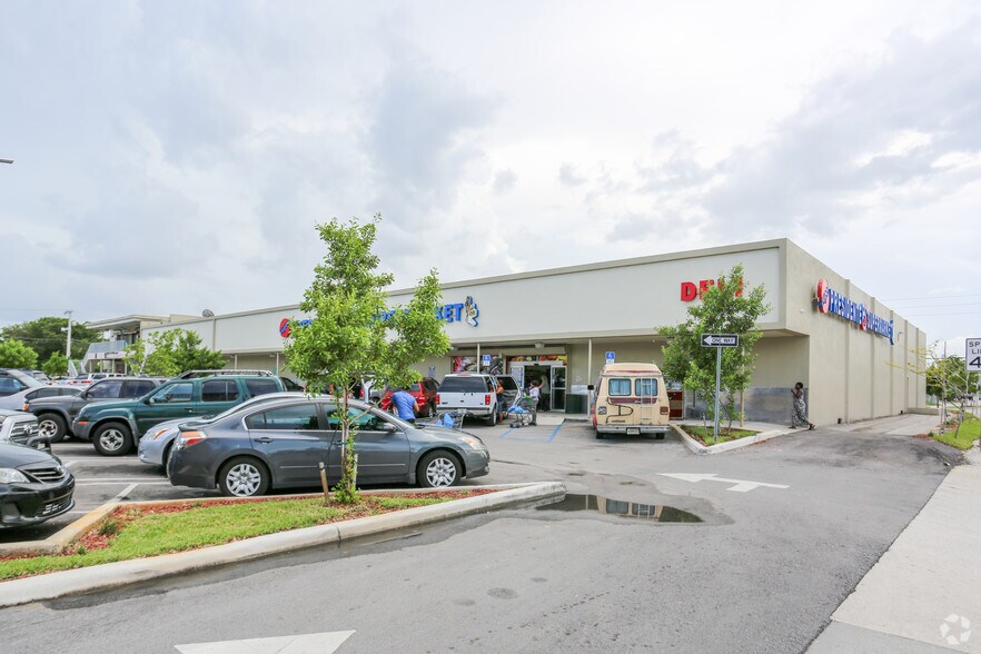 8050-8100 N Miami Ave, Miami, FL à louer - Photo principale – Image 1 sur 1