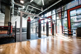 1501 Island Ave, San Diego, CA à louer Photo intérieure– Image 2 sur 4