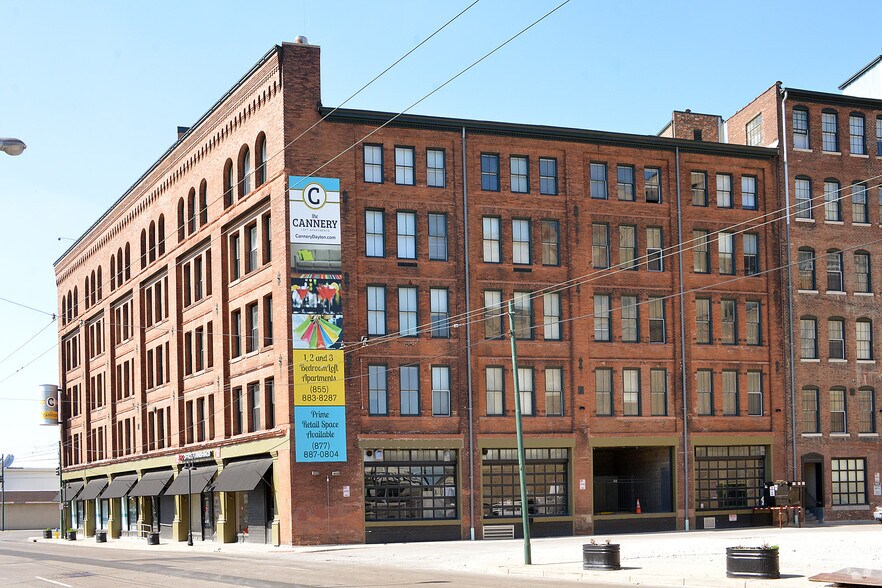 500 E 3rd St, Dayton, OH à louer - Photo de l’immeuble – Image 3 sur 6