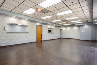 630 S Rancho Dr, Las Vegas, NV à louer Photo intérieure– Image 2 sur 6