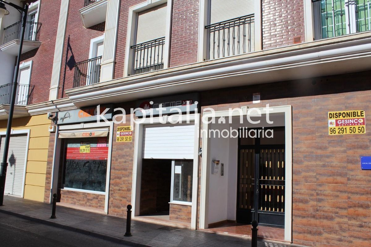 Local commercial dans València, Valencia à vendre Photo de l’immeuble– Image 1 sur 15