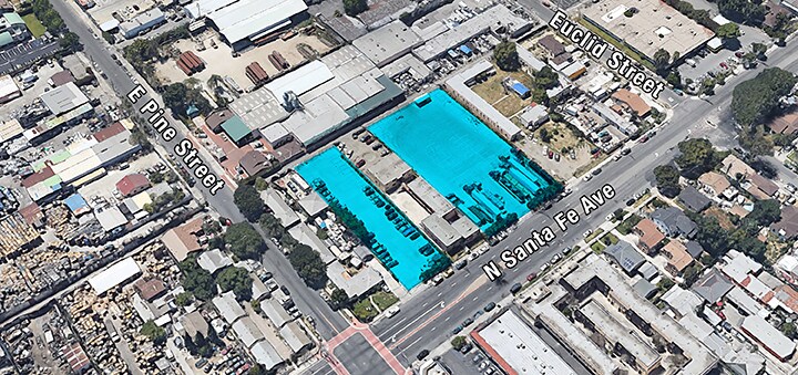 2121 & 2203 N Santa Fe Ave, Compton, CA à vendre - Photo principale – Image 1 sur 4