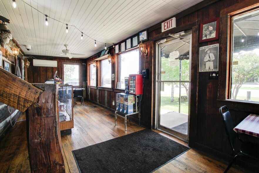 15165 Court St, Moulton, AL à vendre - Photo de l’immeuble – Image 2 sur 30