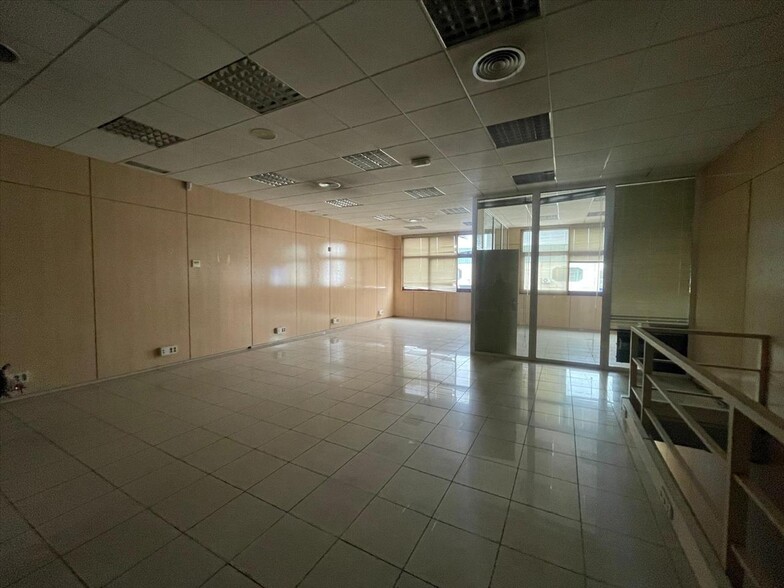 View Photo