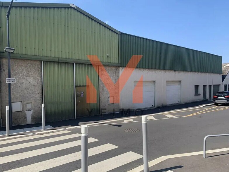 Local d'activités dans Bonnières-sur-Seine à vendre - Photo de l’immeuble – Image 1 sur 6