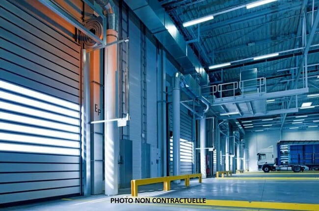 Plus de détails pour Bureau, Industriel/Logistique à louer