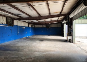 3912 Cottage Hill Rd, Mobile, AL à louer Photo intérieure– Image 2 sur 4