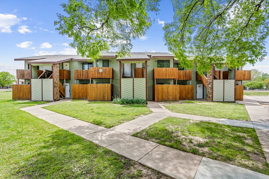 739 N Sheridan St, Wichita, KS à vendre - Photo de l’immeuble – Image 3 sur 30
