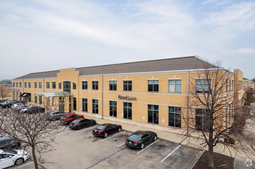 7734-7780 Elmwood Ave, Middleton, WI à louer - Photo de l’immeuble – Image 1 sur 21