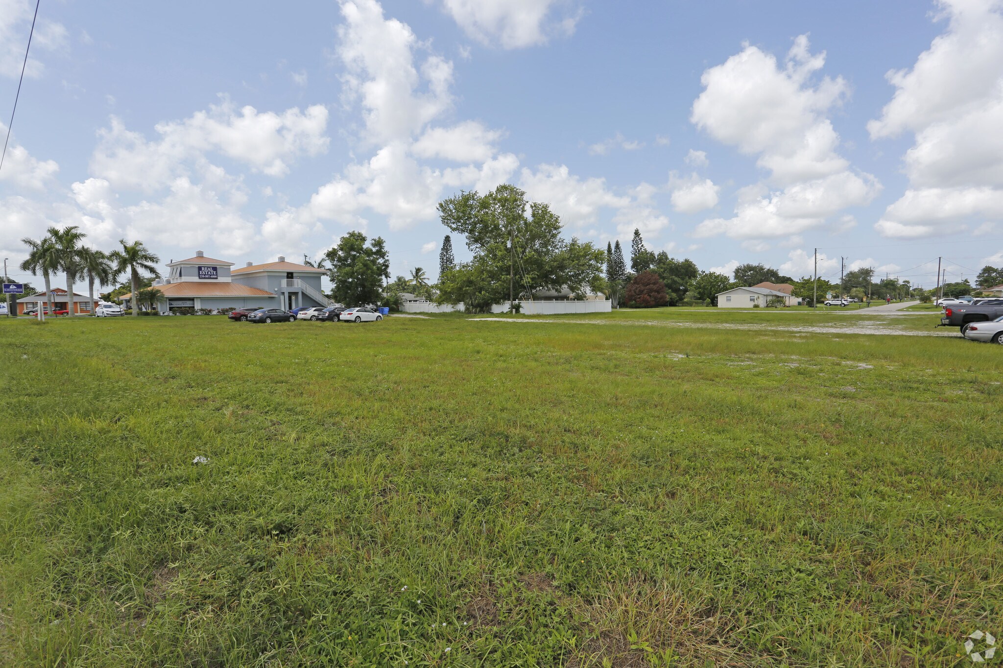 1202 Del Prado Blvd S, Cape Coral, FL à vendre Photo principale– Image 1 sur 4