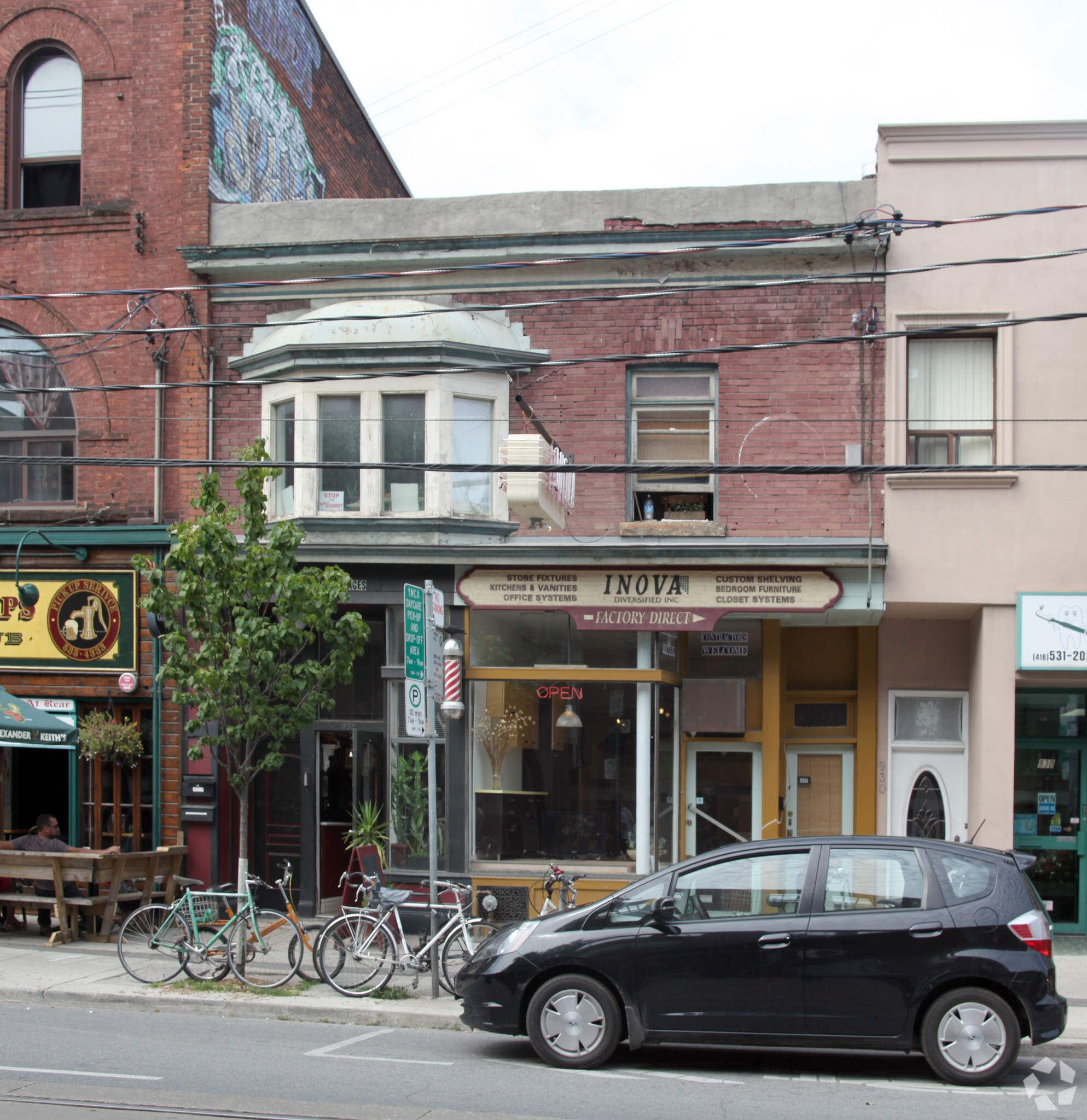 932 College St, Toronto, ON à louer Photo principale– Image 1 sur 3