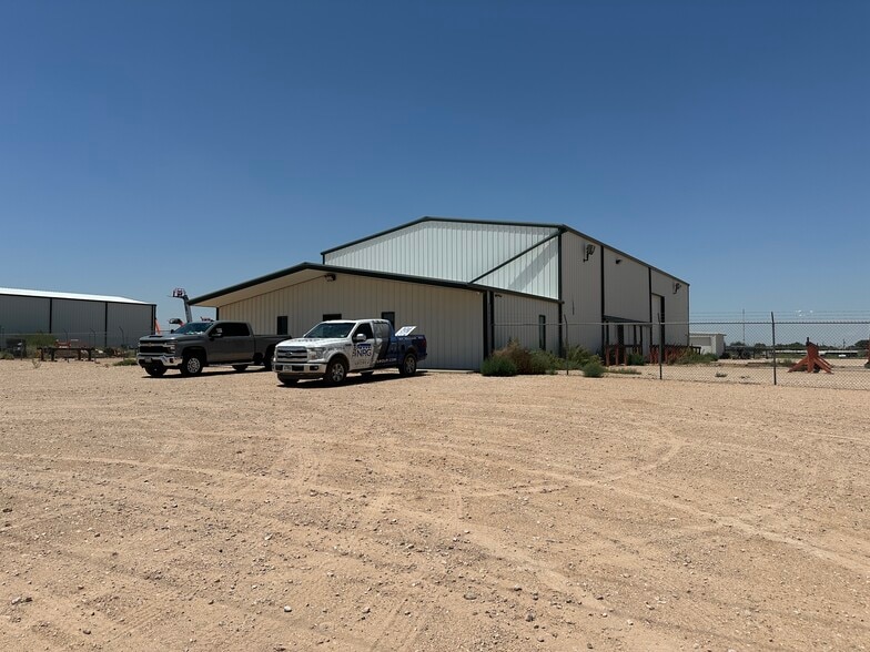 3701 S County Road 1210, Midland, TX à louer - Photo principale – Image 1 sur 12