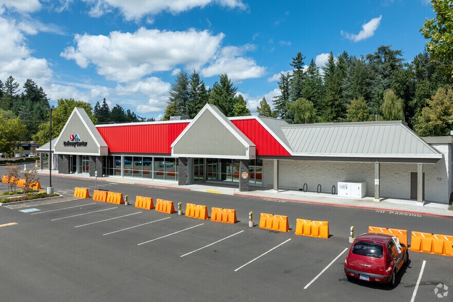 6745 SW Beaverton Hillsdale Hwy, Portland, OR à louer - Photo de l’immeuble – Image 2 sur 5
