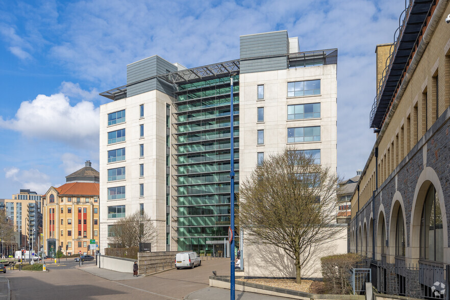 Temple Way, Bristol à louer - Photo de l’immeuble – Image 2 sur 8