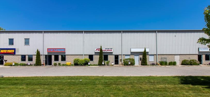 102 Spruce St, Tillsonburg, ON à vendre - Photo de l’immeuble – Image 3 sur 5