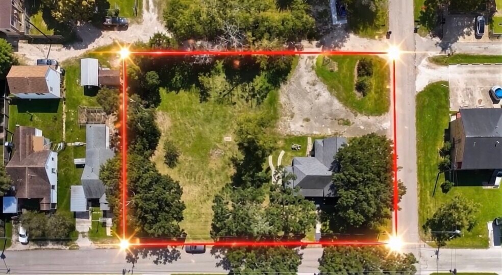 602 E Myrtle St, Angleton, TX à vendre - Photo de l’immeuble – Image 3 sur 28