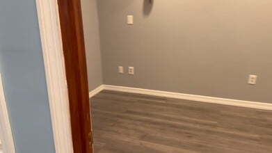 3715 Main St, Bridgeport, CT à louer - Vidéo sur l’annonce professionnelle 