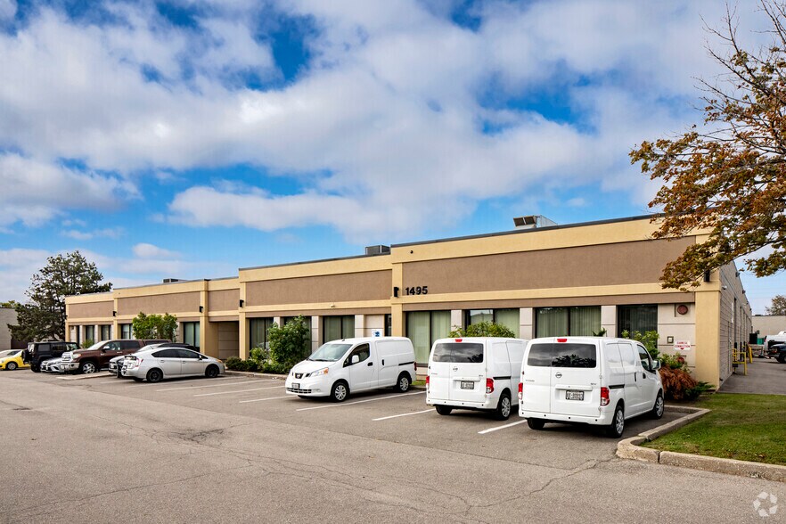 1495 Bonhill Rd, Mississauga, ON à louer - Photo principale – Image 1 sur 6