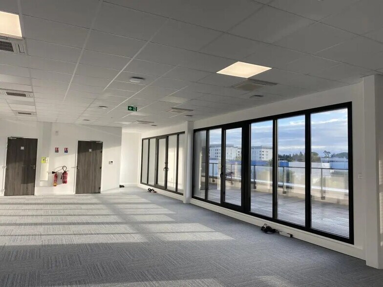 Bureau dans Montpellier à louer - Photo de l’immeuble – Image 3 sur 6