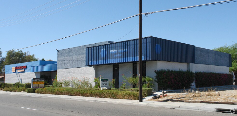 67380-67390 Ramon Rd, Cathedral City, CA à louer - Photo principale – Image 1 sur 6