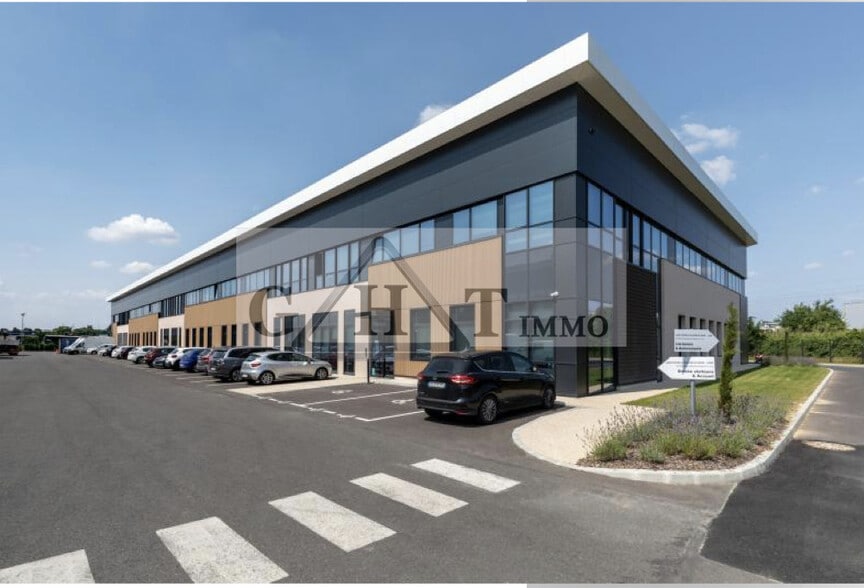 Industriel/Logistique dans Gennevilliers à louer - Photo de l’immeuble – Image 2 sur 3