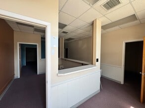 300 N Hayne St, Monroe, NC à louer Photo intérieure– Image 1 sur 4