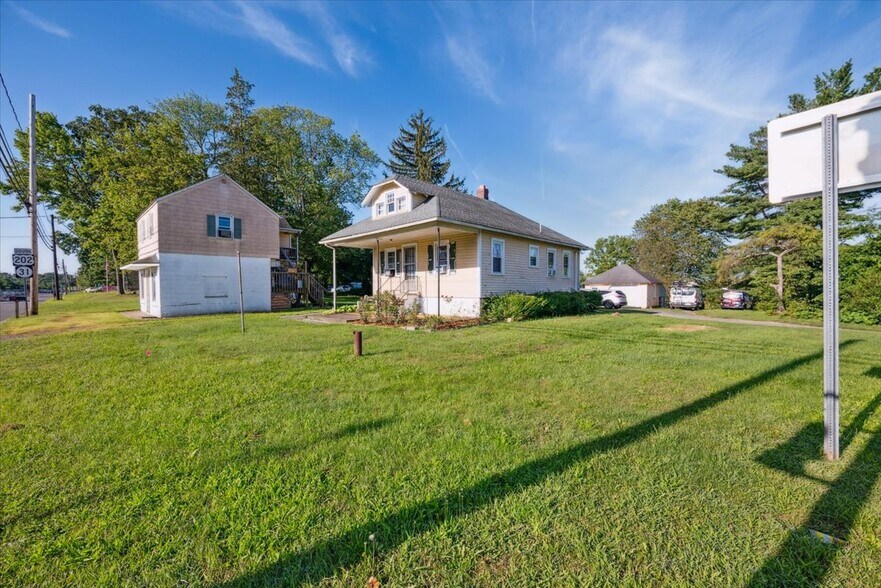 121 US Highway 202, Ringoes, NJ à vendre - Photo de l’immeuble – Image 3 sur 5