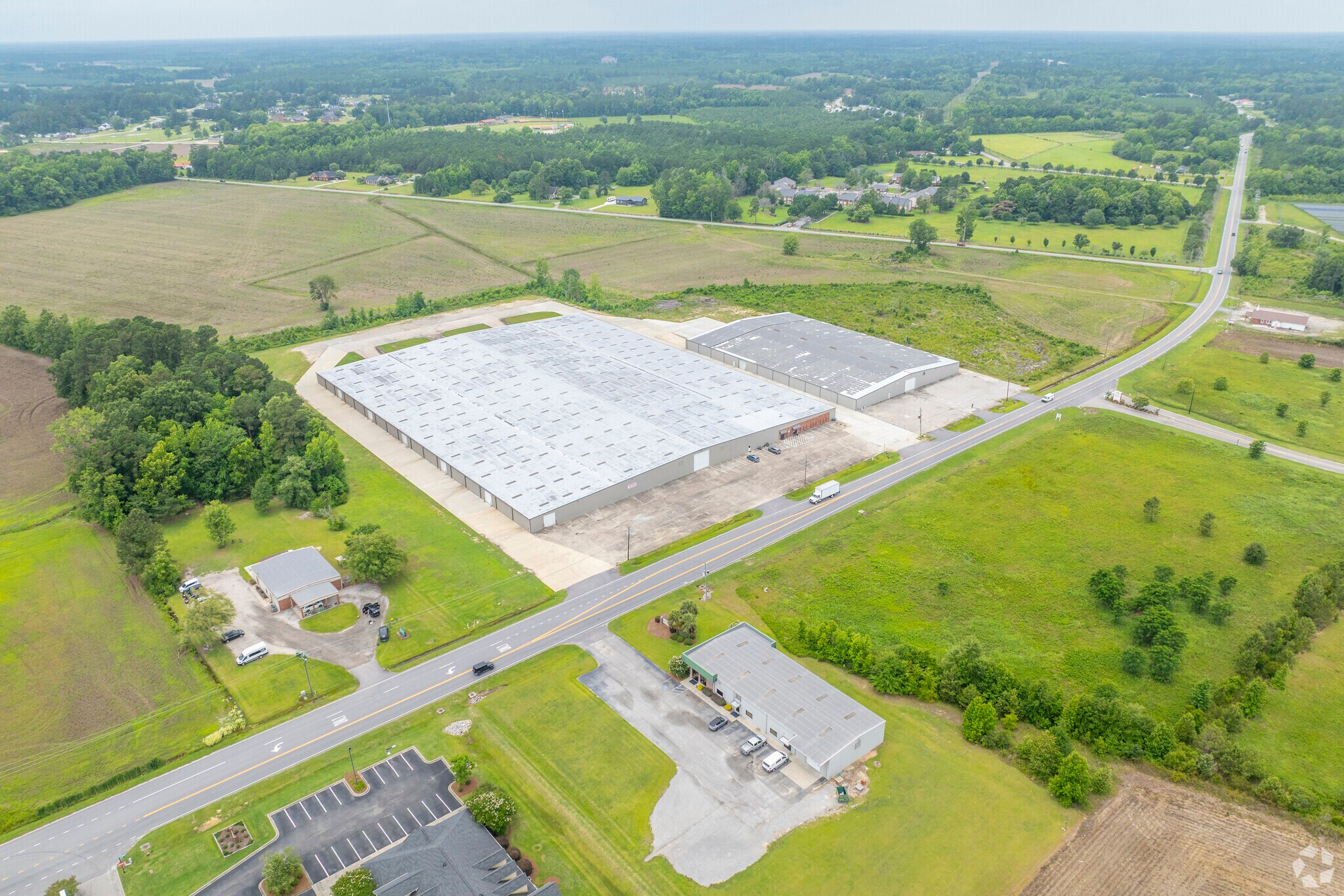 847 W Main St, Lake City, SC à louer Photo principale– Image 1 sur 59