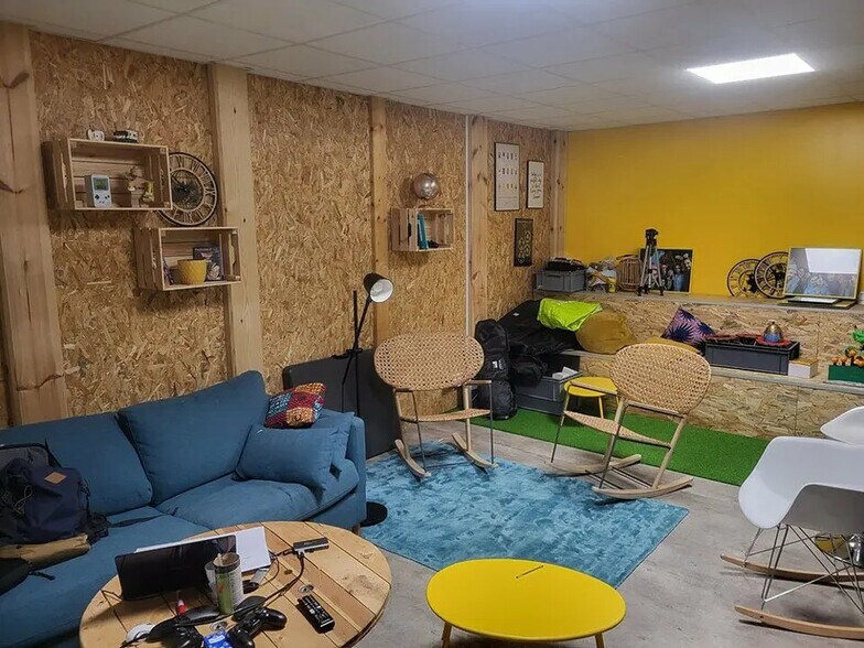 Local d'activités dans Calais à vendre - Photo intérieure – Image 3 sur 4