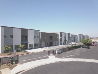 Plus de détails pour 10680 Silicon Ave, Montclair, CA - Industriel/Logistique à vendre