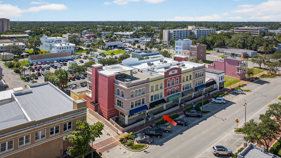 115 Magnolia Ave, Daytona Beach, FL à vendre - Photo de l’immeuble – Image 2 sur 26