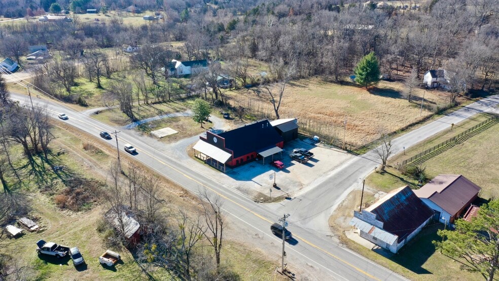 20553 Durham McCord Rd, Elkins, AR à vendre - Photo principale – Image 1 sur 17